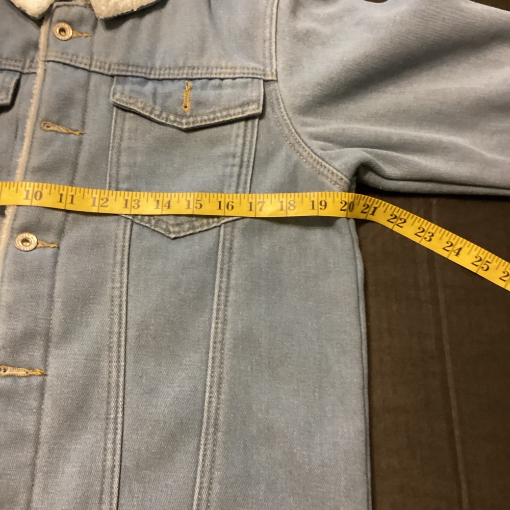 Men's Blue Denim Jacket with White Sherpa Collar Size Medium - Picture 5 of 8